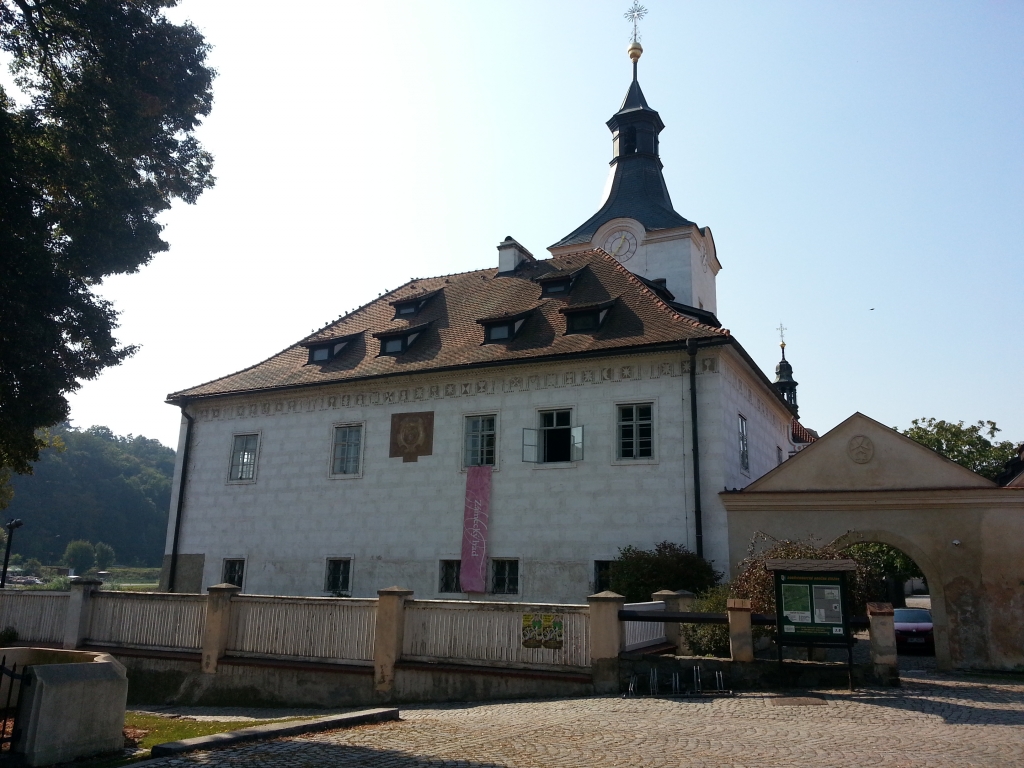Chateau in Dobrichovice